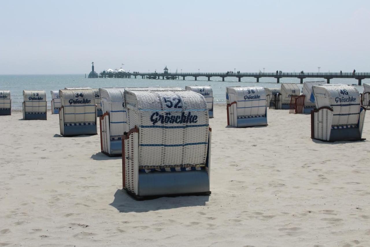 Ferienwohnungen Im Haus Strandburg Grömitz Eksteriør bilde