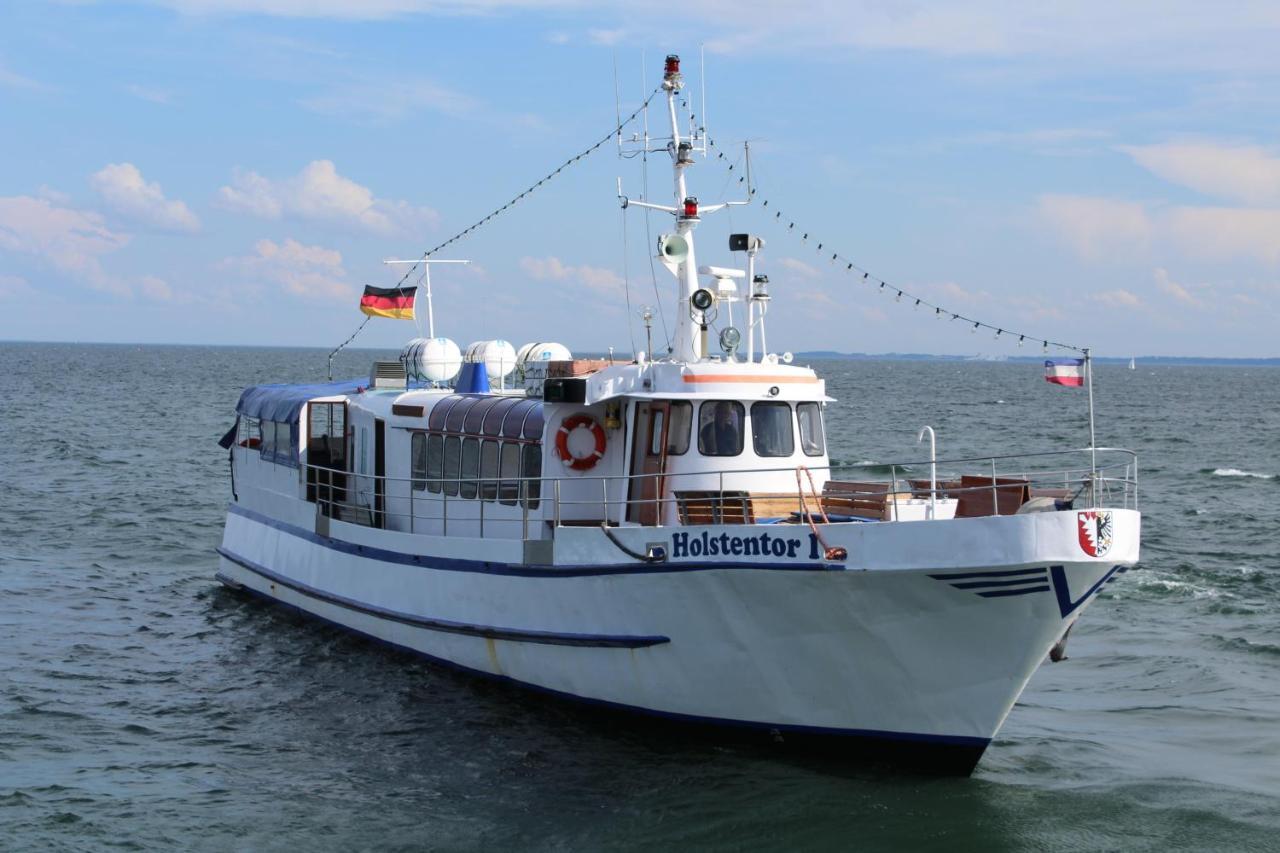 Ferienwohnungen Im Haus Strandburg Grömitz Eksteriør bilde