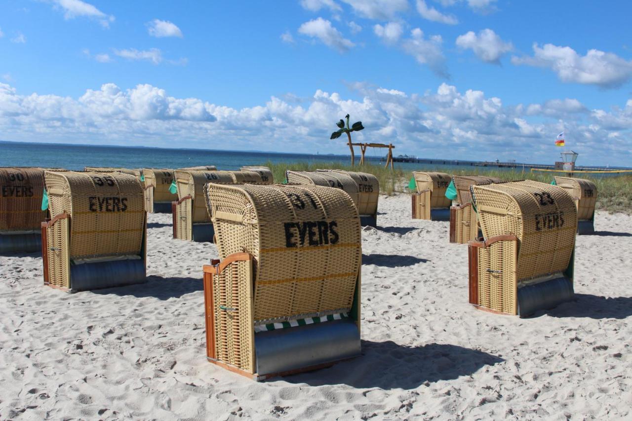 Ferienwohnungen Im Haus Strandburg Grömitz Eksteriør bilde