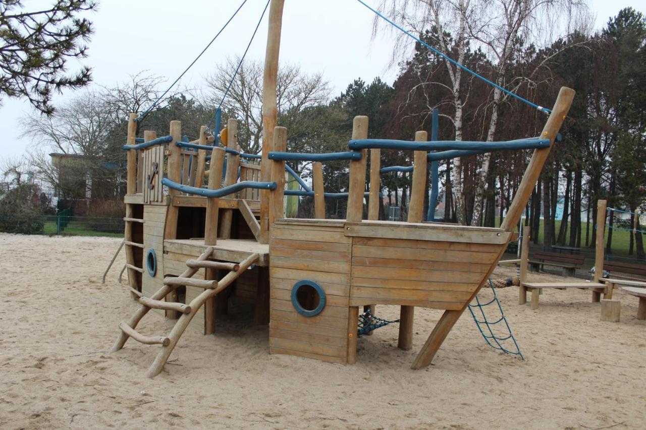 Ferienwohnungen Im Haus Strandburg Grömitz Eksteriør bilde